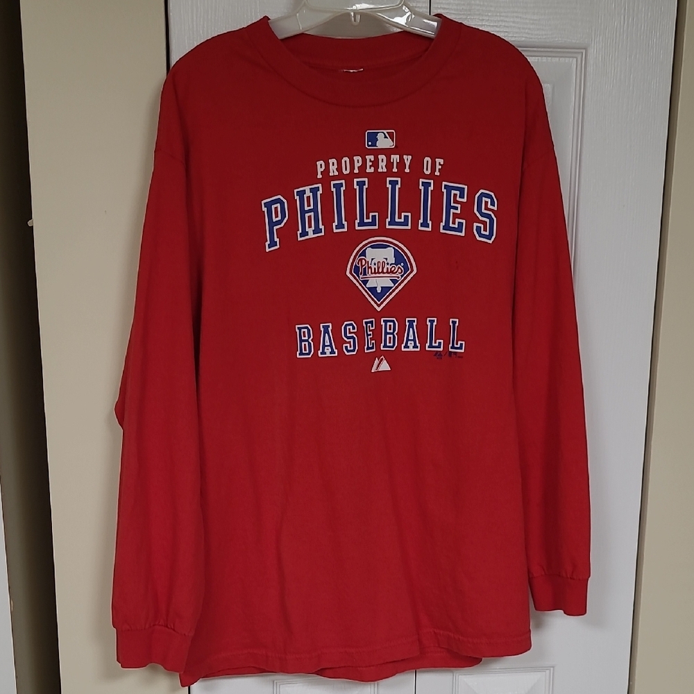 Phillies Red Baseball‎ Long Sleeve Shirt